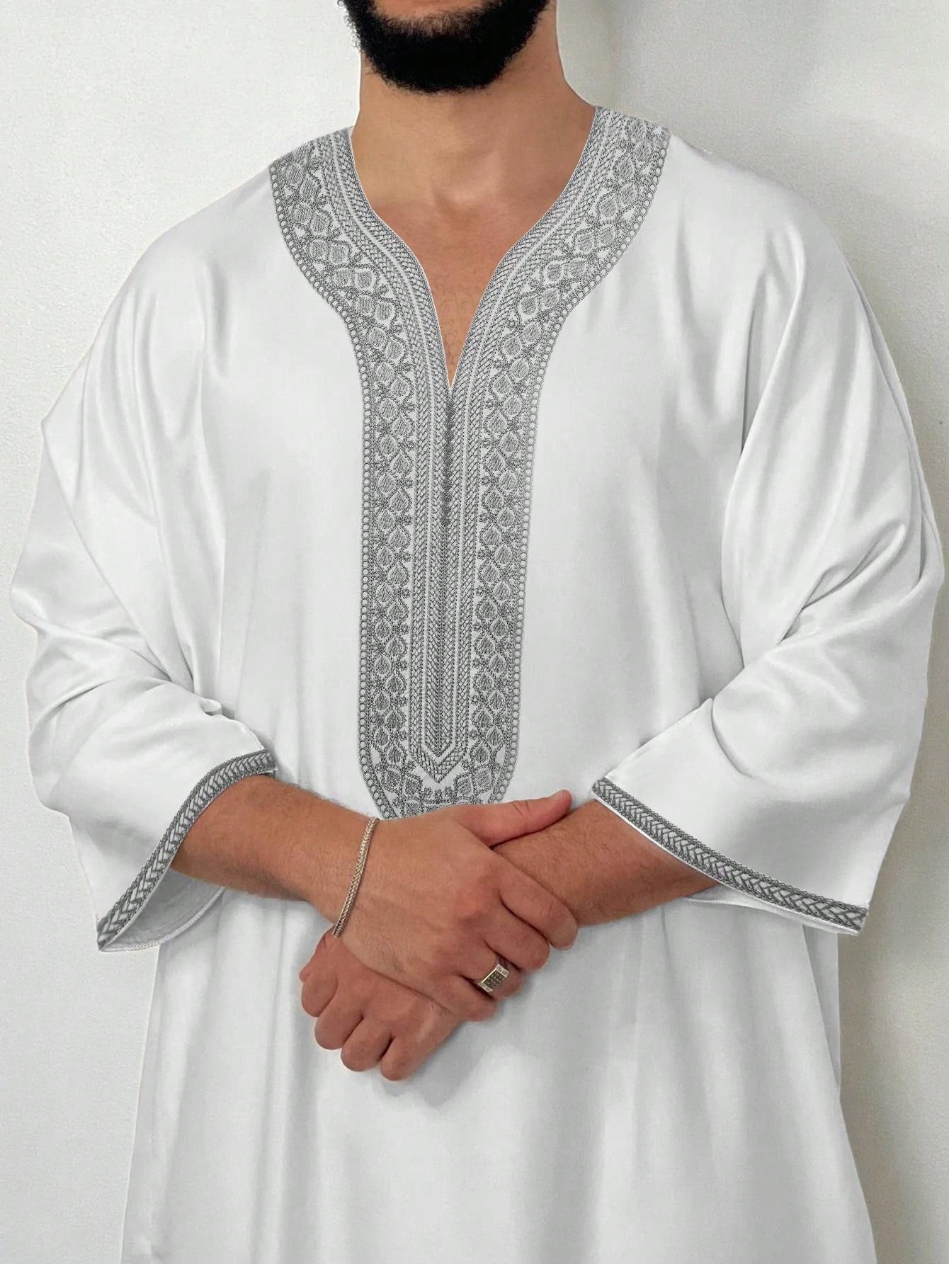1pc White Base Gold Gandura Style Embroidery Crafted Traditional Moroccan Men's Solid Color Robe, Muslim Clothing