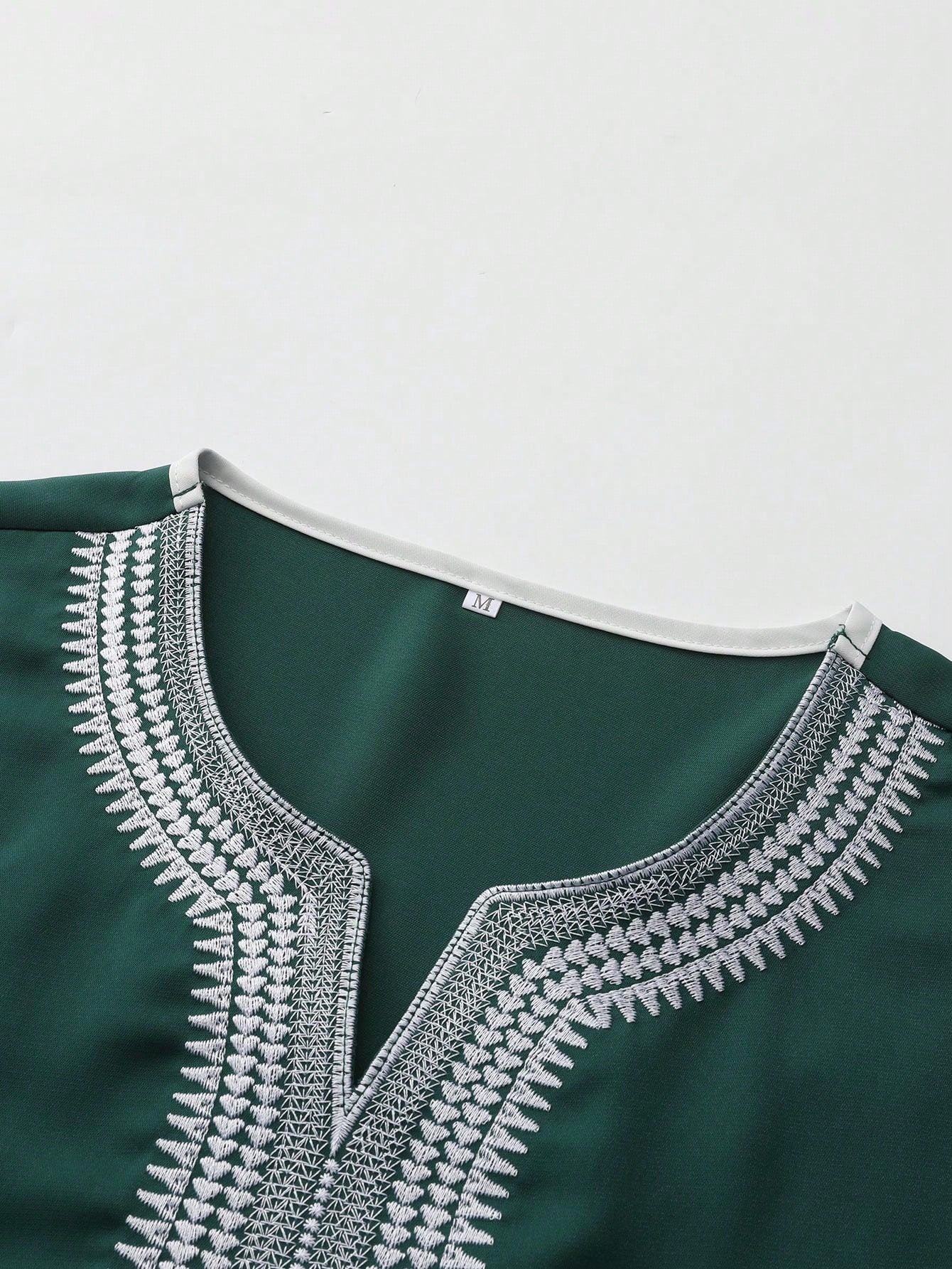 Islamic Loose Men's Robe Embroidered Moroccan Men's Traditional Casual Festival Robe